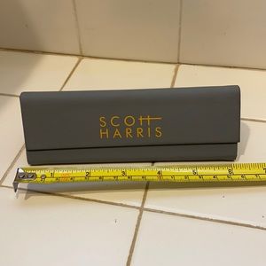 Scott Harris glasses Case